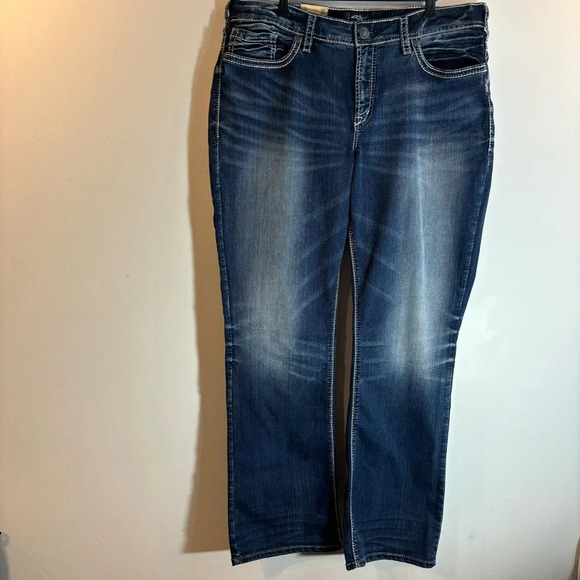 SILVER JEANS Sz 18 Suki High Boot Cut Relaxed Hip High Rise Jeans Denim NEW - Picture 2 of 16